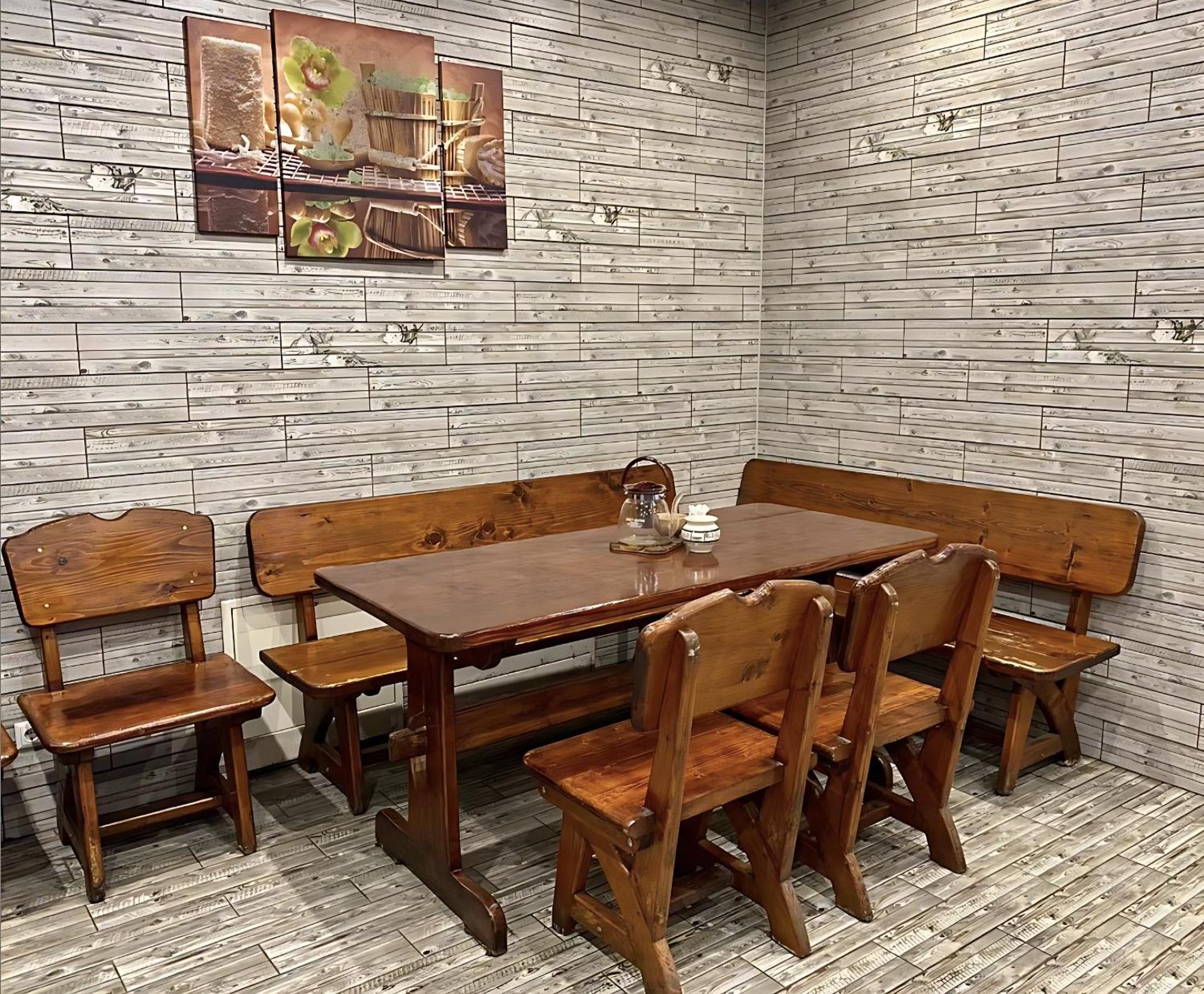 Hotel Koral Чернивци Екстериор снимка